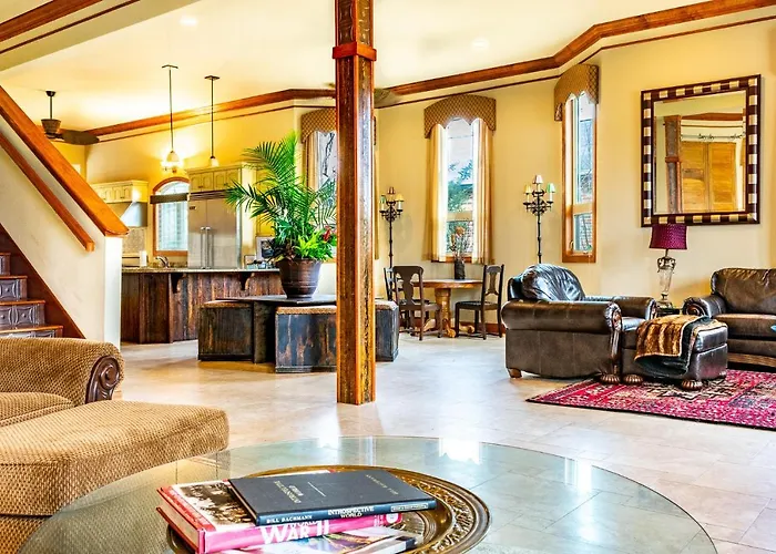 The Nash Guest House